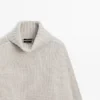 100 % Wolle Cape mit Fransen 100 % Wolle Cape mit Fransen