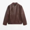 Asymmetrische Bomberjacke aus Nappaleder Asymmetrische Bomberjacke aus Nappaleder