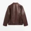 Asymmetrische Bomberjacke aus Nappaleder Asymmetrische Bomberjacke aus Nappaleder