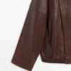 Asymmetrische Bomberjacke aus Nappaleder Asymmetrische Bomberjacke aus Nappaleder