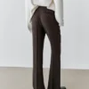 Ausgestellte Hose mit Tasche Ausgestellte Hose mit Tasche