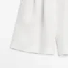 Bermudashorts aus 100 % Leinen mit kurzen Falten