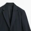Blazer aus kühler Wolle mit Mikrostruktur Blazer aus kühler Wolle mit Mikrostruktur