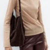 Bucket Bag aus Spaltveloursleder Bucket Bag aus Spaltveloursleder