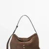 Bucket Bag aus Spaltveloursleder Bucket Bag aus Spaltveloursleder