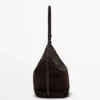 Bucket Bag aus Spaltveloursleder Bucket Bag aus Spaltveloursleder