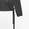 Cardigan im Wickelstil mit Spitzendetails Cardigan im Wickelstil mit Spitzendetails