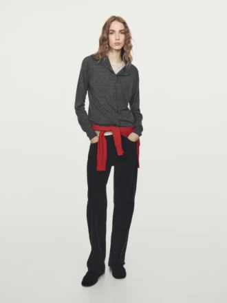 Cardigan mit Rollkragen und verdeckten Knöpfen