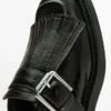 Derby-Schuhe mit Schnallen und Fransen Derby-Schuhe mit Schnallen und Fransen