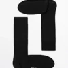 Einfarbige Socken aus Seidenmischgewebe Einfarbige Socken aus Seidenmischgewebe