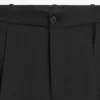 Fließende Hose mit Abnähern Fließende Hose mit Abnähern