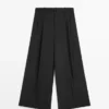 Fließende Hose mit Abnähern Fließende Hose mit Abnähern