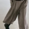Fließende, lange Bermudashorts mit weitem Bein Fließende, lange Bermudashorts mit weitem Bein