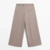 Fließende, lange Bermudashorts mit weitem Bein Fließende, lange Bermudashorts mit weitem Bein