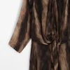 Fließendes Kleid mit Animal-Print Fließendes Kleid mit Animal-Print