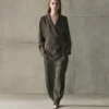Fließendes Overshirt mit doppelter Knopfleiste