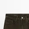 Flock-Jeans mit geradem Bein und niedriger Leibhöhe Flock-Jeans mit geradem Bein und niedriger Leibhöhe
