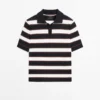 Gestreifter Strick-Poloshirt Gestreifter Strick-Poloshirt