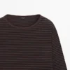 Gestreifter Strickpullover aus Baumwollmischung Gestreifter Strickpullover aus Baumwollmischung