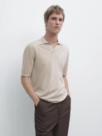 Gestricktes Poloshirt mit V-Ausschnitt
