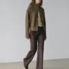 Gewachste Hose mit ausgestelltem Schnitt Gewachste Hose mit ausgestelltem Schnitt