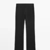 Hose aus 100 % Leinen im Kick-Flare-Schnitt Hose aus 100 % Leinen im Kick-Flare-Schnitt