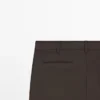 Hose aus kühler Wollmischung mit lockerer Passform Hose aus kühler Wollmischung mit lockerer Passform