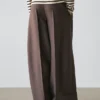 Hose aus Wollmischung mit kontrastierendem Kordelzug Hose aus Wollmischung mit kontrastierendem Kordelzug