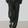 Hose aus Wollmischung mit Nahtdetails