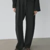 Hose aus Wollmischung mit Nahtdetails