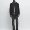 Jacke mit Taschen aus Wildleder Jacke mit Taschen aus Wildleder