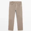 Jeans mit konischer Passform Jeans mit konischer Passform