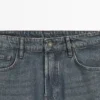 Jeans mit konischer Passform Jeans mit konischer Passform
