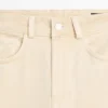 Jeans mit niedriger Leibhöhe und weitem Bein Jeans mit niedriger Leibhöhe und weitem Bein