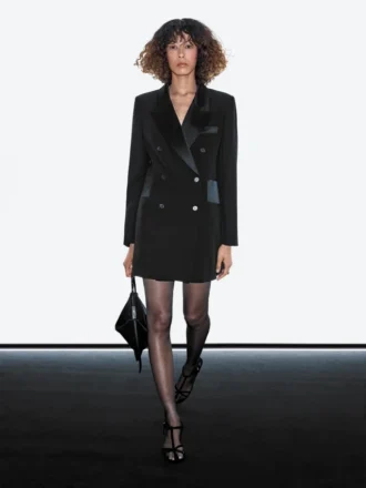 Kleider im Blazer-Stil mit Satin-Details