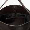 Kleine Schultertasche aus Nappaleder Kleine Schultertasche aus Nappaleder