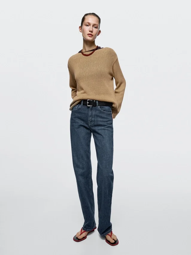 Komfortable Jeans mit geradem Bein und hoher Taille Komfortable Jeans mit geradem Bein und hoher Taille