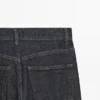 Komfortable Jeans mit geradem Bein und hoher Taille Komfortable Jeans mit geradem Bein und hoher Taille