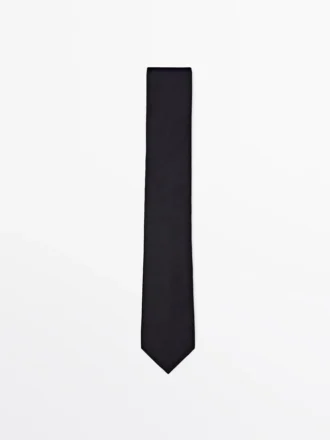 Krawatte aus Baumwoll-Seiden-Mischgewebe im Twill-Muster