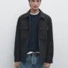 Kurze Jacke mit Taschendetails Kurze Jacke mit Taschendetails