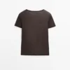 Kurzärmeliges T-Shirt mit doppelter Verarbeitung Kurzärmeliges T-Shirt mit doppelter Verarbeitung