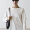 Langarm-T-Shirt aus 100 % Baumwolle Langarm-T-Shirt aus 100 % Baumwolle