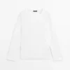 Langarm-T-Shirt aus 100 % Baumwolle Langarm-T-Shirt aus 100 % Baumwolle