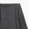 Lange Bermudashorts aus Wolle mit Abnähern