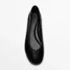 Lederballerinas mit Knoten Lederballerinas mit Knoten