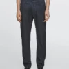 Leichte Slim-Fit-Jeans mit Waschung