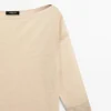 Leichtes T-Shirt aus einer Woll-Leinen-Mischung Leichtes T-Shirt aus einer Woll-Leinen-Mischung