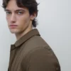 Leichtes, wasserabweisendes, wattiertes Overshirt Leichtes, wasserabweisendes, wattiertes Overshirt