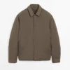 Leichtes, wasserabweisendes, wattiertes Overshirt Leichtes, wasserabweisendes, wattiertes Overshirt
