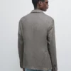 Maßgeschneiderter Blazer aus Leinenmischung mit Fischgrätenmuster Maßgeschneiderter Blazer aus Leinenmischung mit Fischgrätenmuster